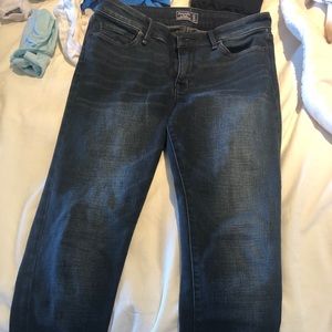 ABERCROMBIE HARPER SUPER SKINNY JEANS